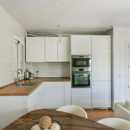 Moderno Piso A Un Paso De La Playa Apartment